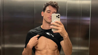 Dominic Fikis OnlyFans channel