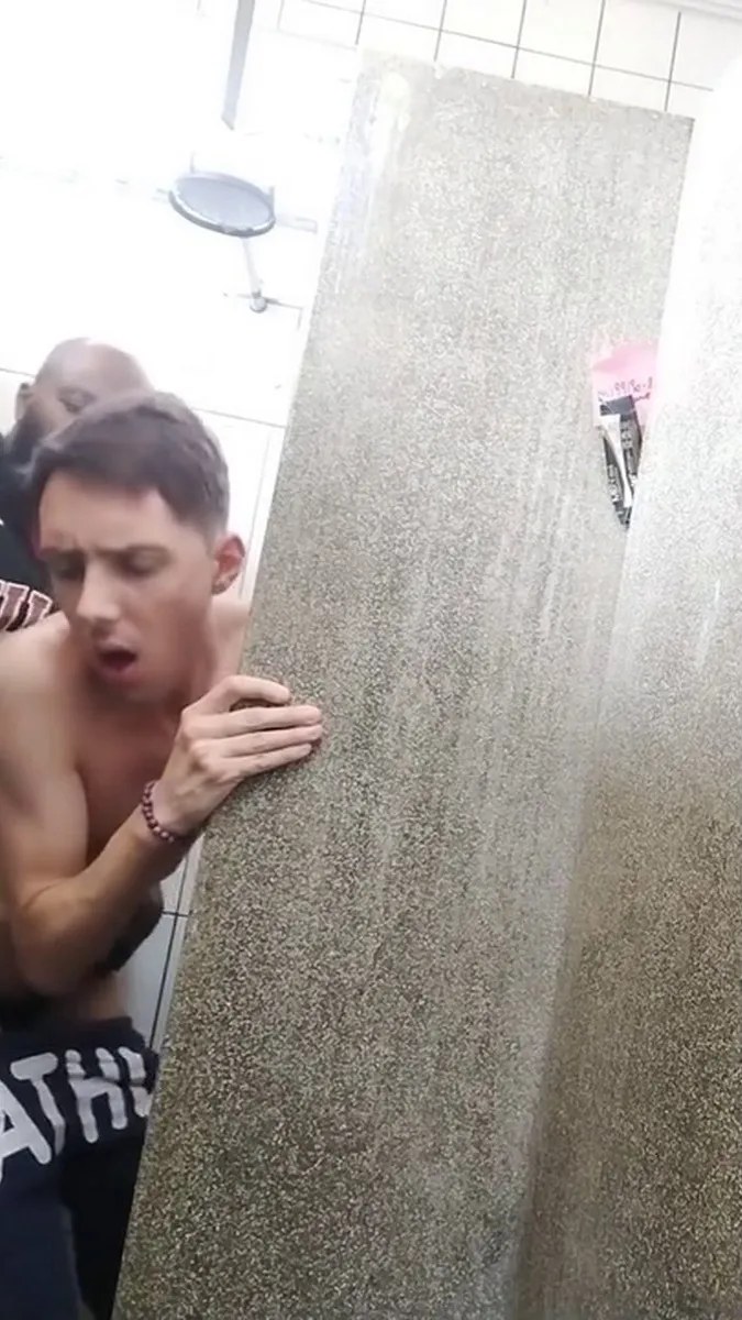 FLAGRAS E SEXO No Banheiro Dos Caminhoneiros   VIDEO 6 video
