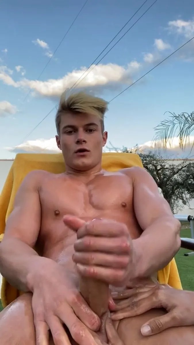 5e701ee8b55653824855e Source video