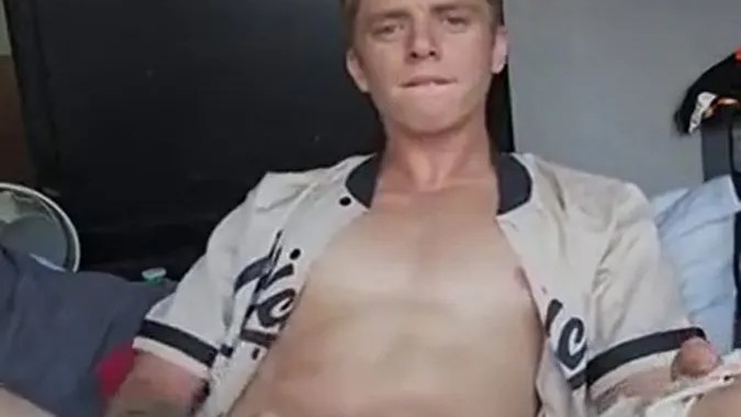 Caught Me Masturbaiting At Work 5 video