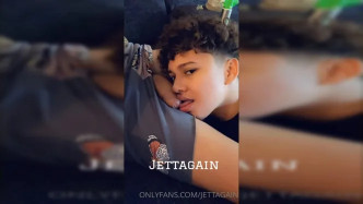 82f5626b 4d7f 49f9 Aa24 47173fa0165f video