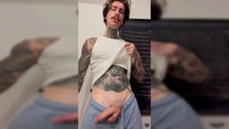 20230609 YouLikeHowMyBigCockSwings 0 video