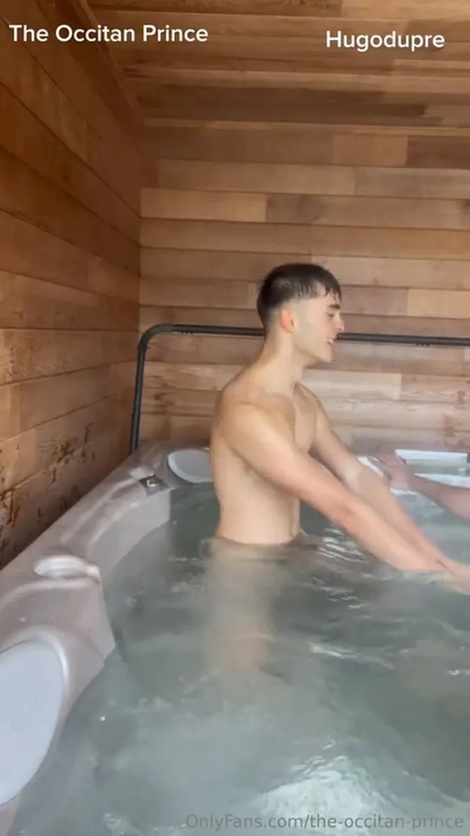 0hkjjtw1zqwgl3i0zuuw1 Source video
