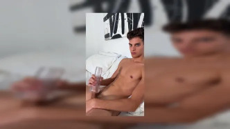 0h5m1geu4nv36onejidd6 Source video