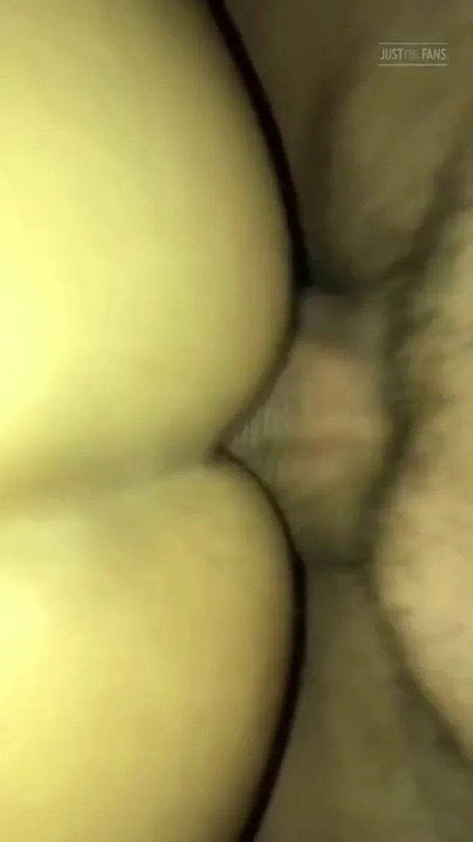 A Flip Fuck With A Random In A Cruising Area Swapping Loads Outdoors Is Hot As Fuck video