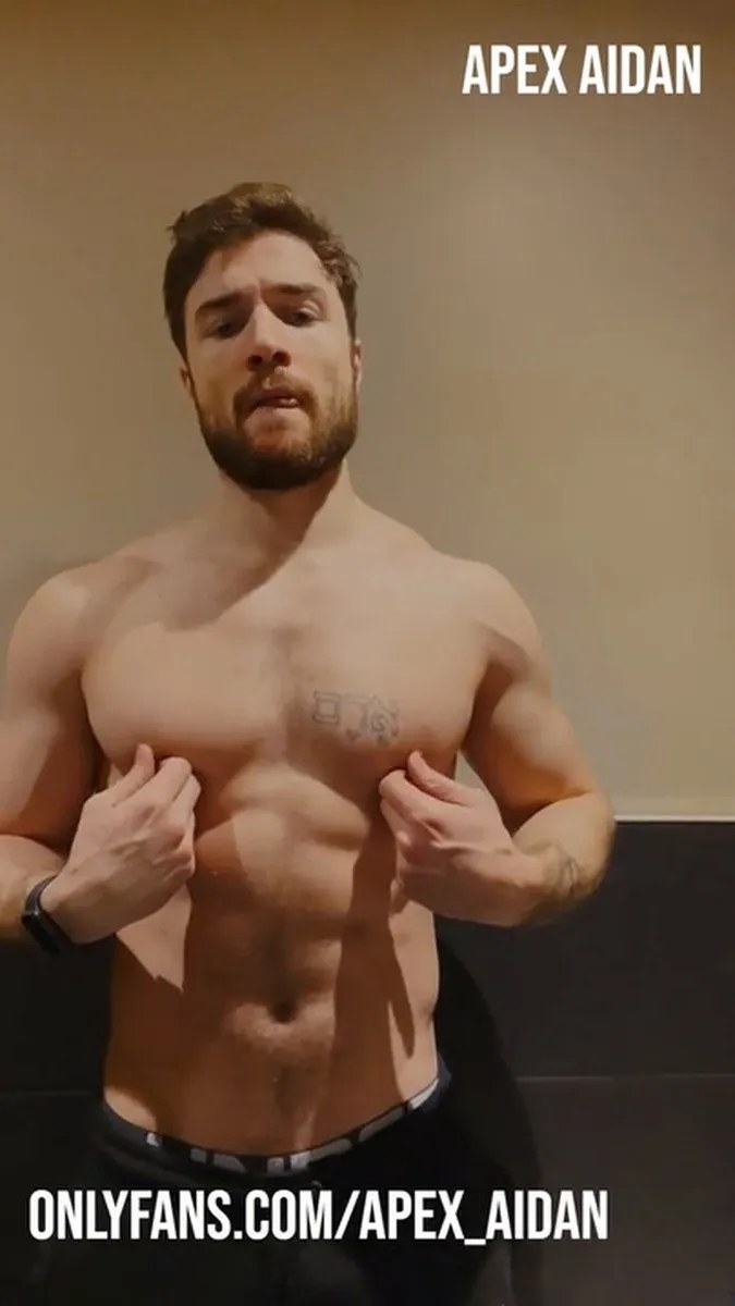 141. Aidan Ward Flexing video