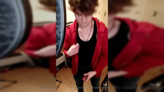 0hb9kk72hwvk8kg58511h Source video