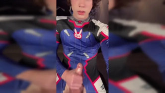 Eva (Overwatch) Cosplay Cum video