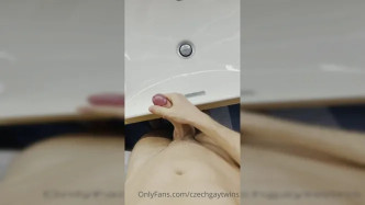 Czechgaytwins129 video