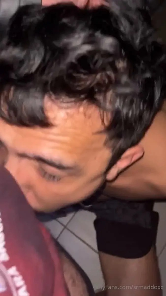 I Really Wanted To Be With A Chubby Guy And I Found This One And He Still Had A Dick With A Foreskin... A Dream  video