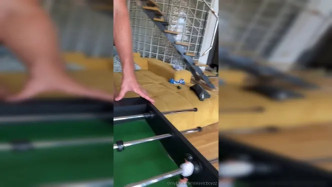 0hibv331ra8rwmw6alxj1 Source video