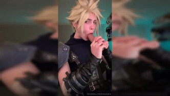 Cloud Strife (Final Fantasy 7) Dildo BJ video