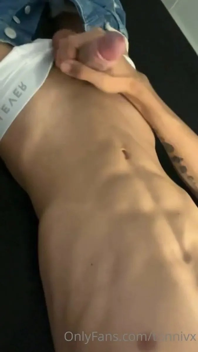 VID 20241027 063020 135 video