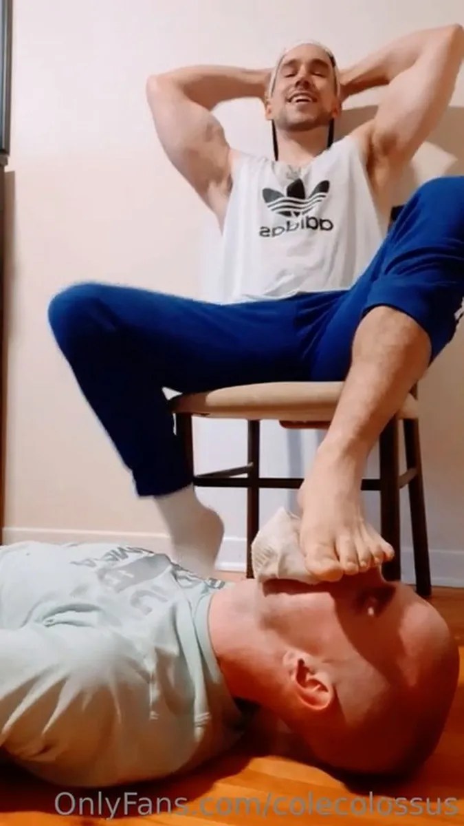 Master Cole Colecoloccus OF  WORSHIP FUN   (10 MINFOOTWORSHIP) video