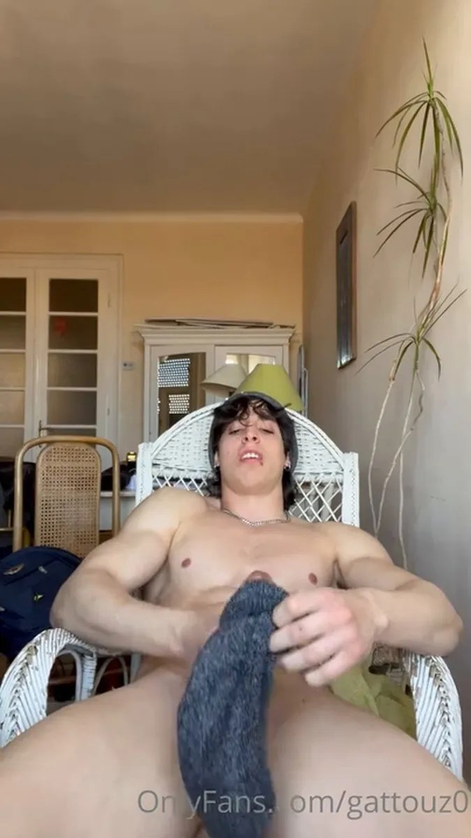 Gattouz0 2072 video