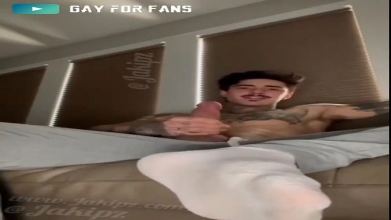 Couch video