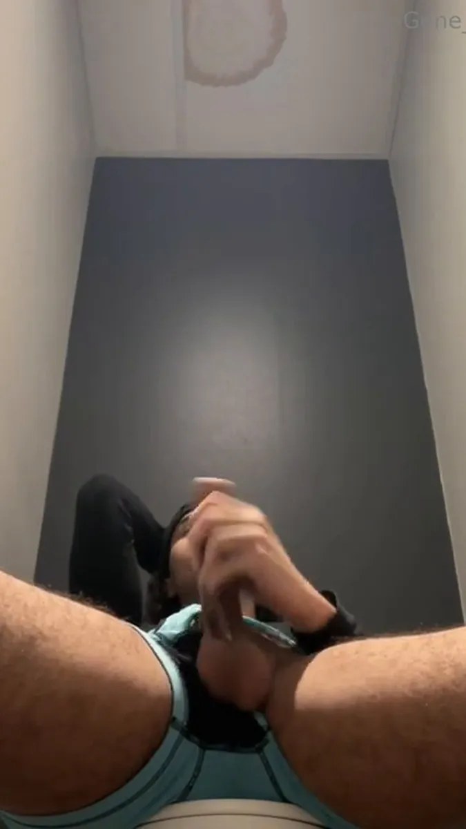 0hpddhtknzrq5hnoxm372 Source video