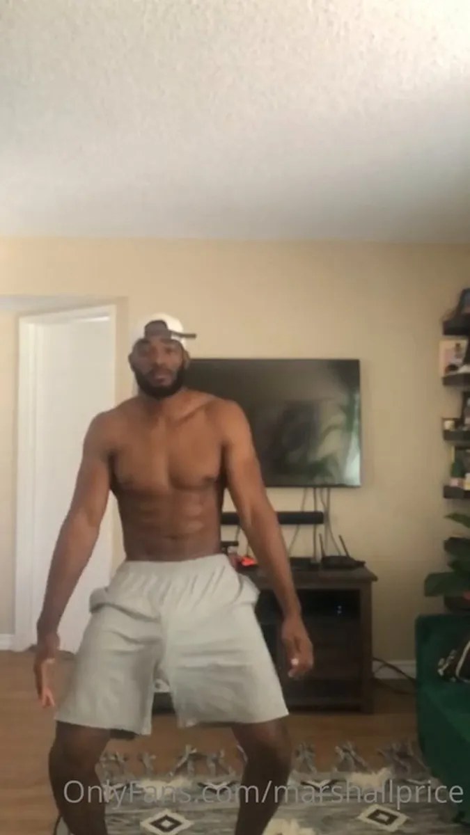 62bf5b9c 0095 4485 B9d8 Ee7e6d5f270e video