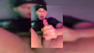 B88c59ae D322 42a3 B96b 3c3e67c14f89 video