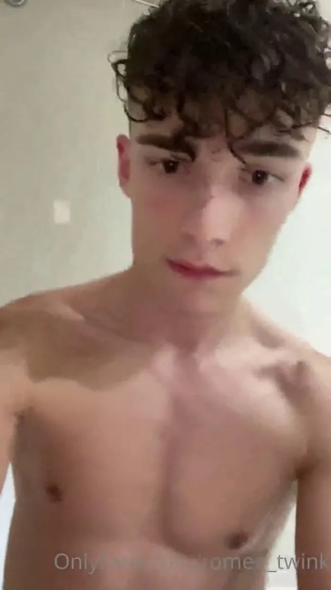 VID 20231218 185220 092 video