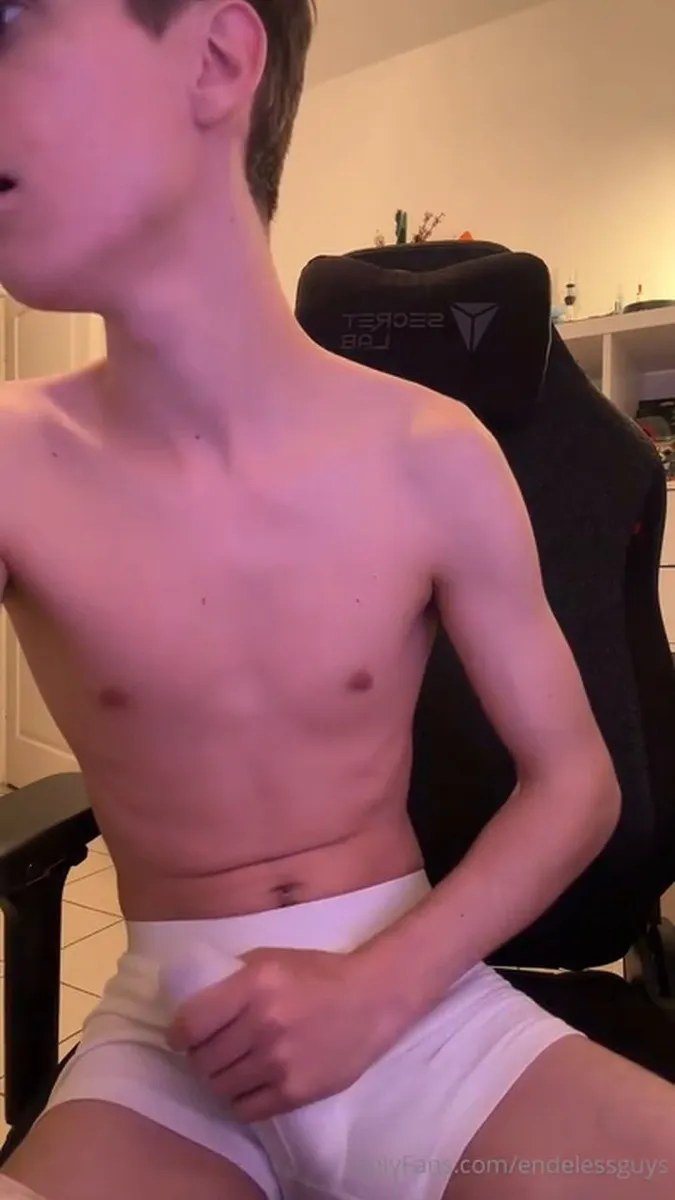 Nolan (42) video