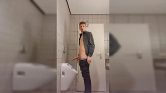 5e7f52ef17cca72101bfc Source video