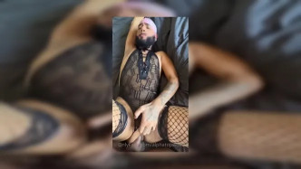 Ed44cfda 26ee 4511 Ac1d Bf023860c965 video