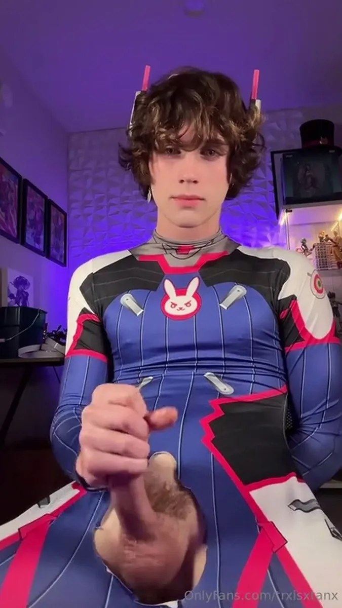 Eva (Overwatch) Cosplay Cum video