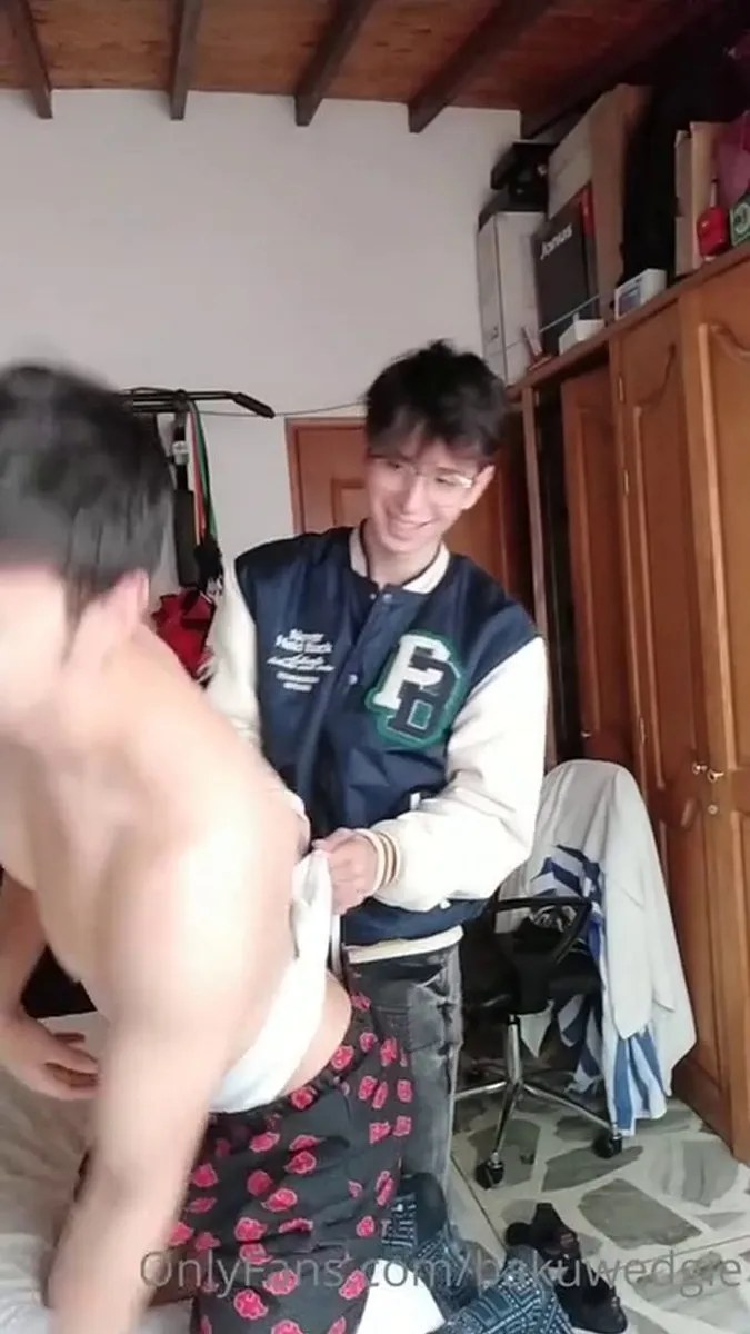 Bakuwedgie OnlyFans 331 video