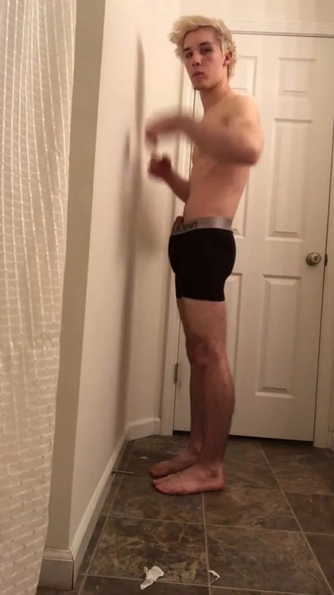 5dabd30eb4dba3b5315d8 video