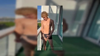 093aa257 E5b8 4147 Bb57 9421c7d6c3fd video