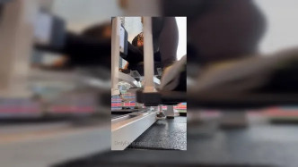 407aeab9 5a93 4b06 888b 694f50650656 video