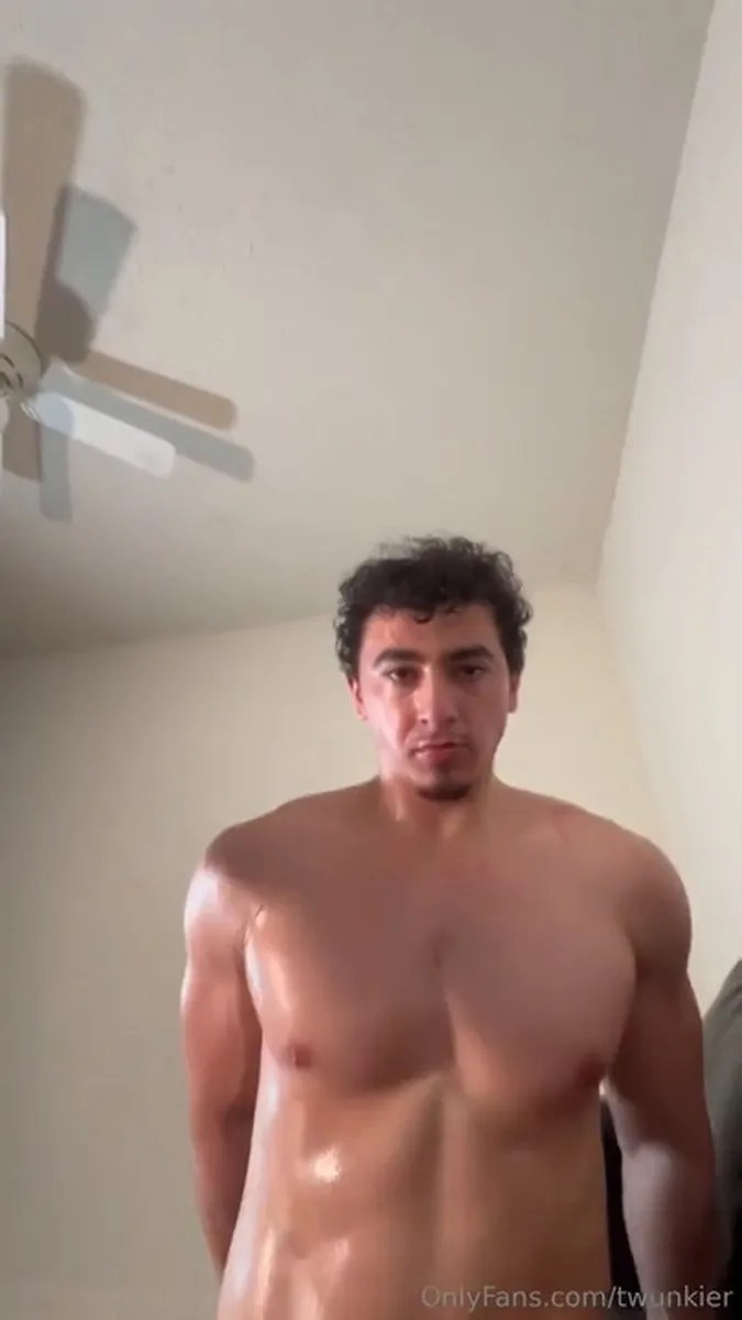 0ho4w8uokmtq6aicyepn1 Source video