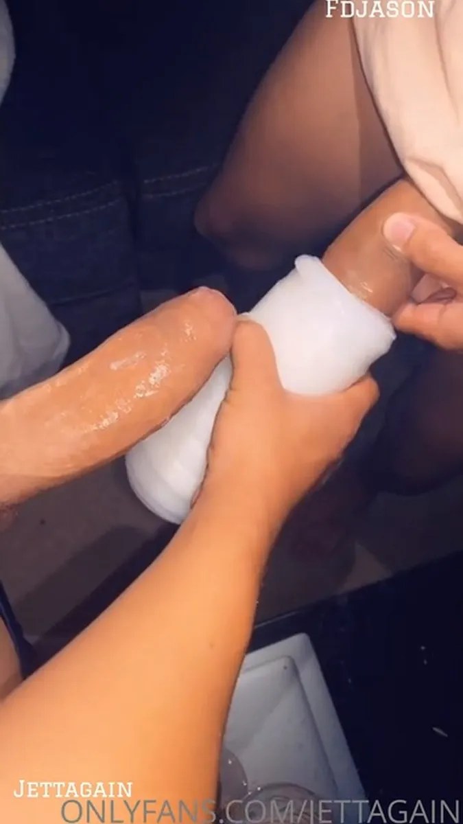 Add8fa30 C54f 4107 8fa1 Fbd98523cf65 video
