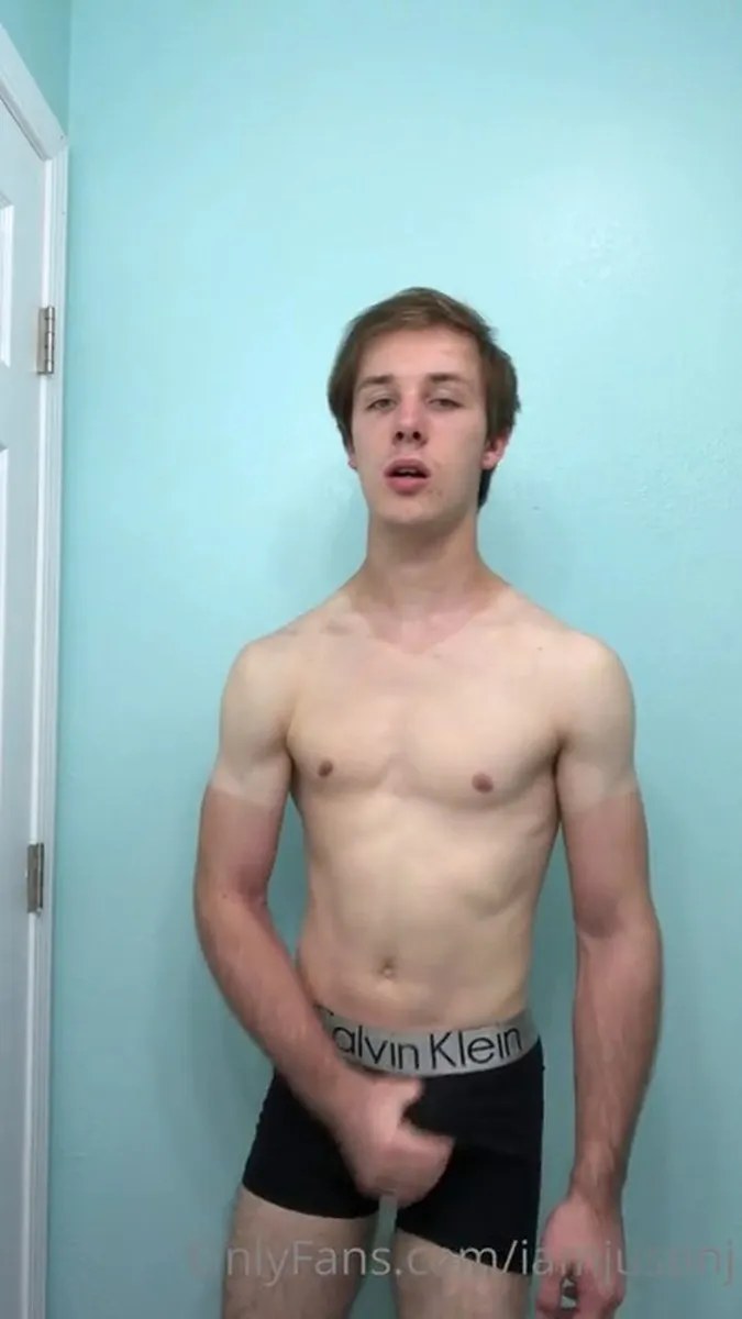 5f6a1b7a834bee8dc5c1d Source video