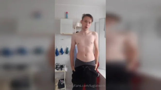 0h96fu188drdc0g54tzzq Source video