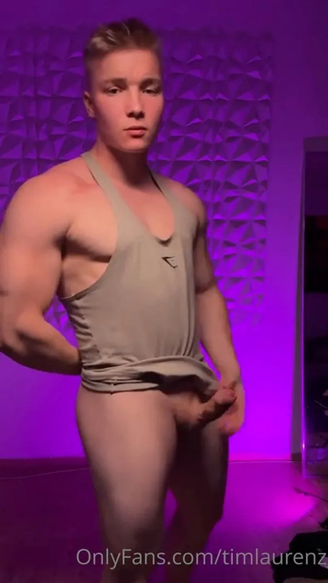 0h0msm0ftm8hm69u4299q Source video