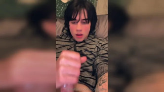 Massive Load On His Face video