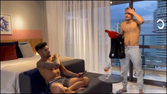 0gyykyarjvf6zb43f51qf Source video