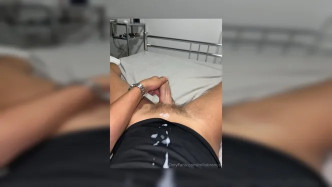 0hrf1gkmbehs5yewb21z9 Source video