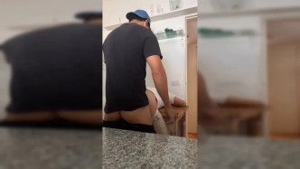 Leonmike17 (113) video