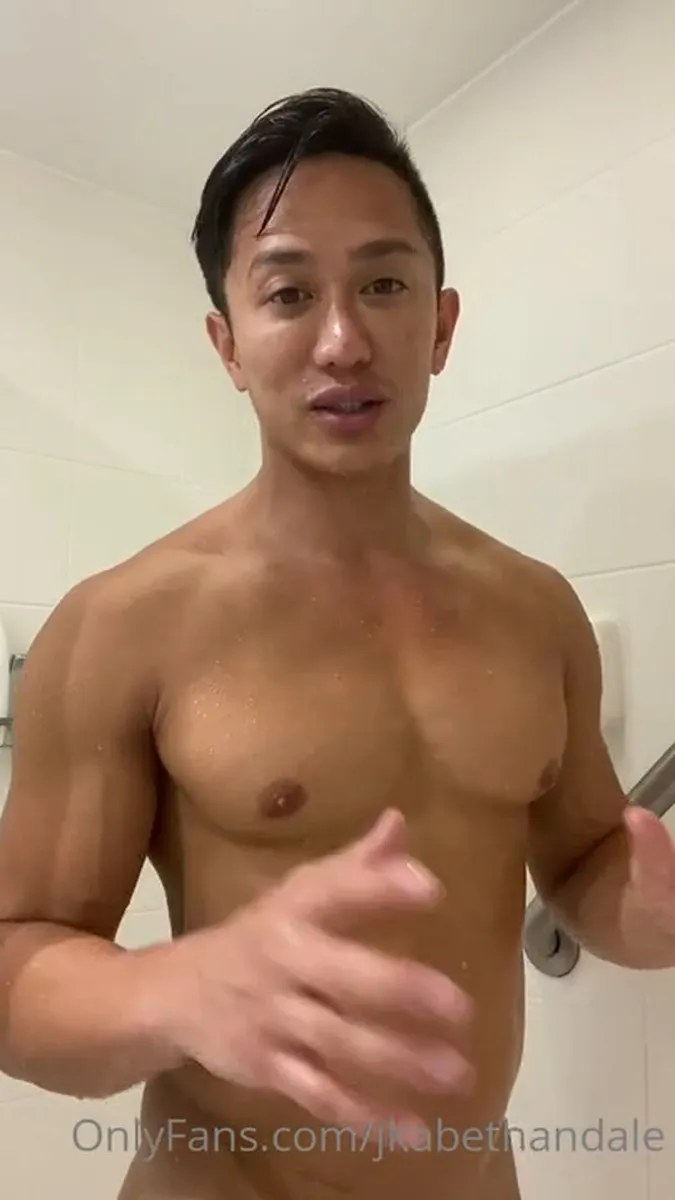 J (38) video