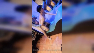 0h4gjmzpzp6bwbuu6noe3 Source video