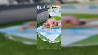 0hjkxkwiia5rq25mdqpwf Source video