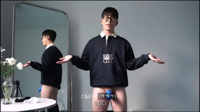 (2) video