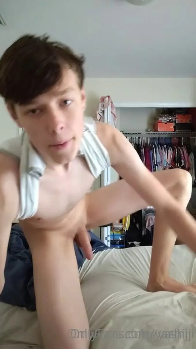 0gv45femae6v2tehazwu0 Source video