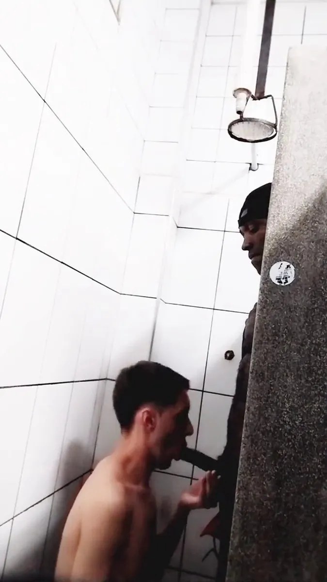 FLAGRAS E SEXO No Banheiro Dos Caminhoneiros   VIDEO 9 video