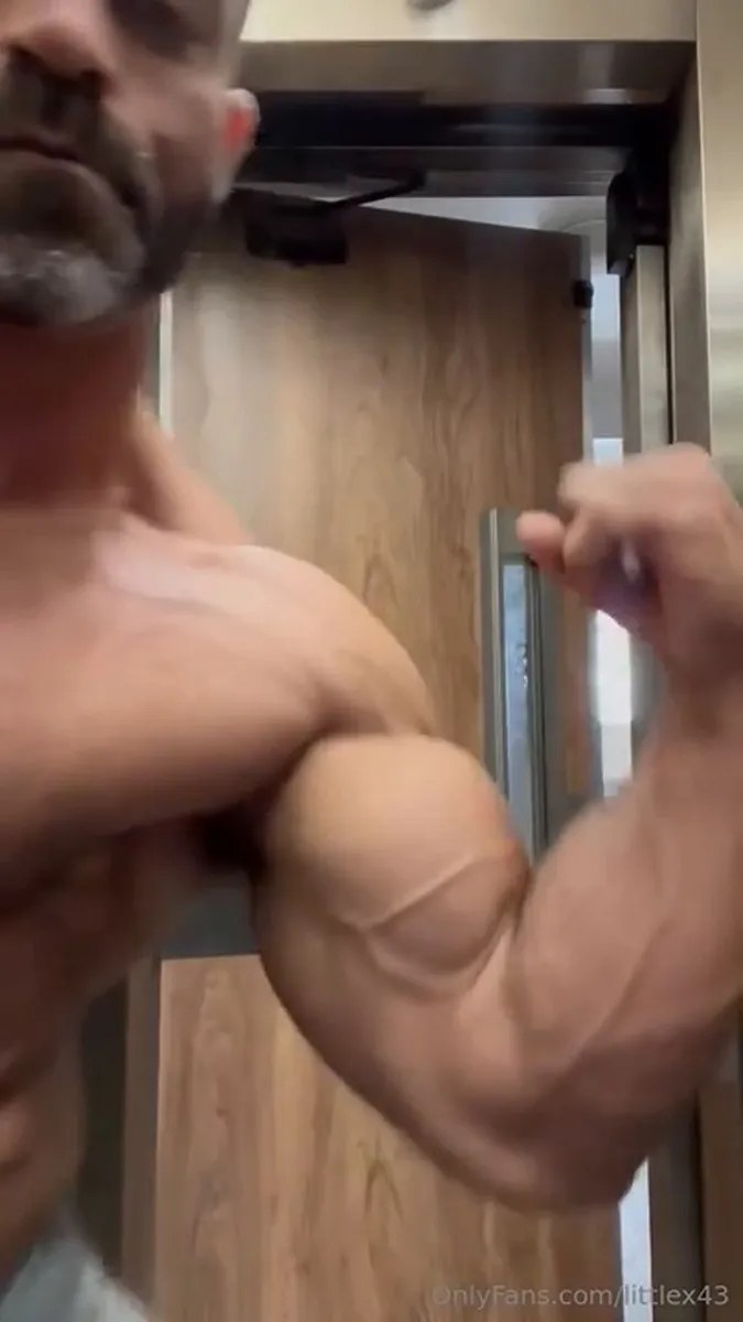  718672820 Source video