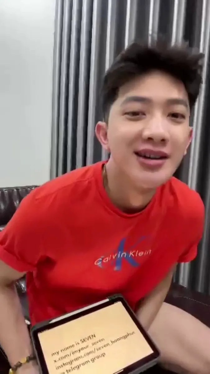Live1 video
