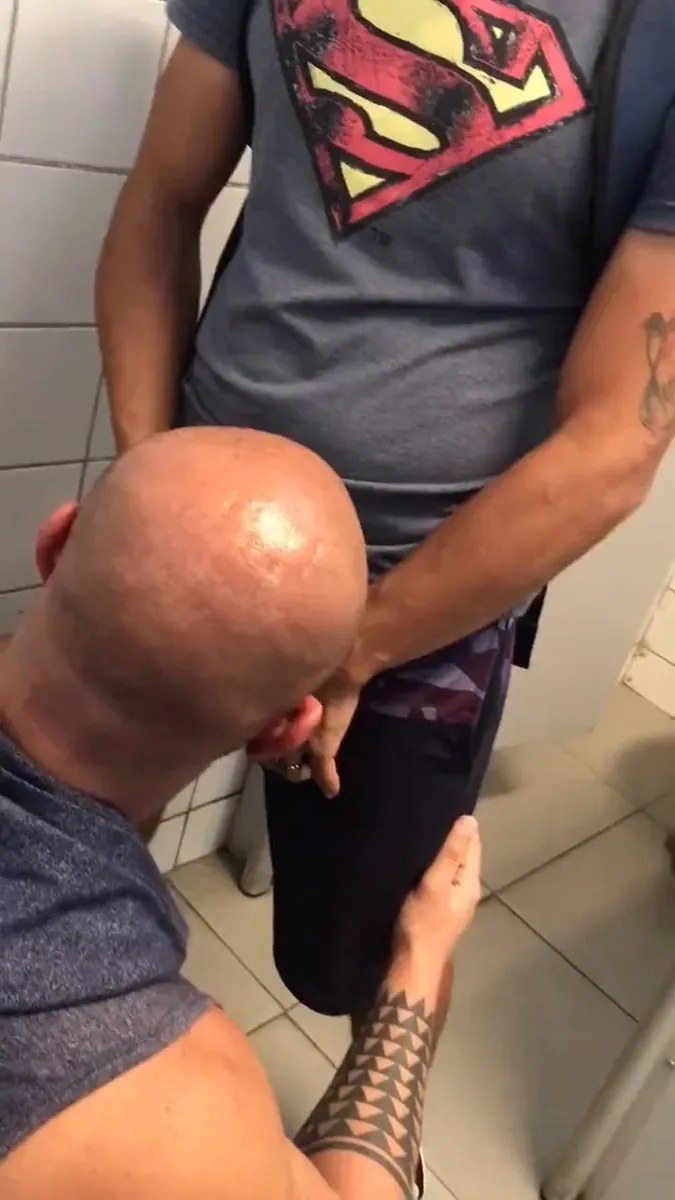 Exhibitionists   Banheiro Restroom Bathroom Public Wc Part 10 (106) video